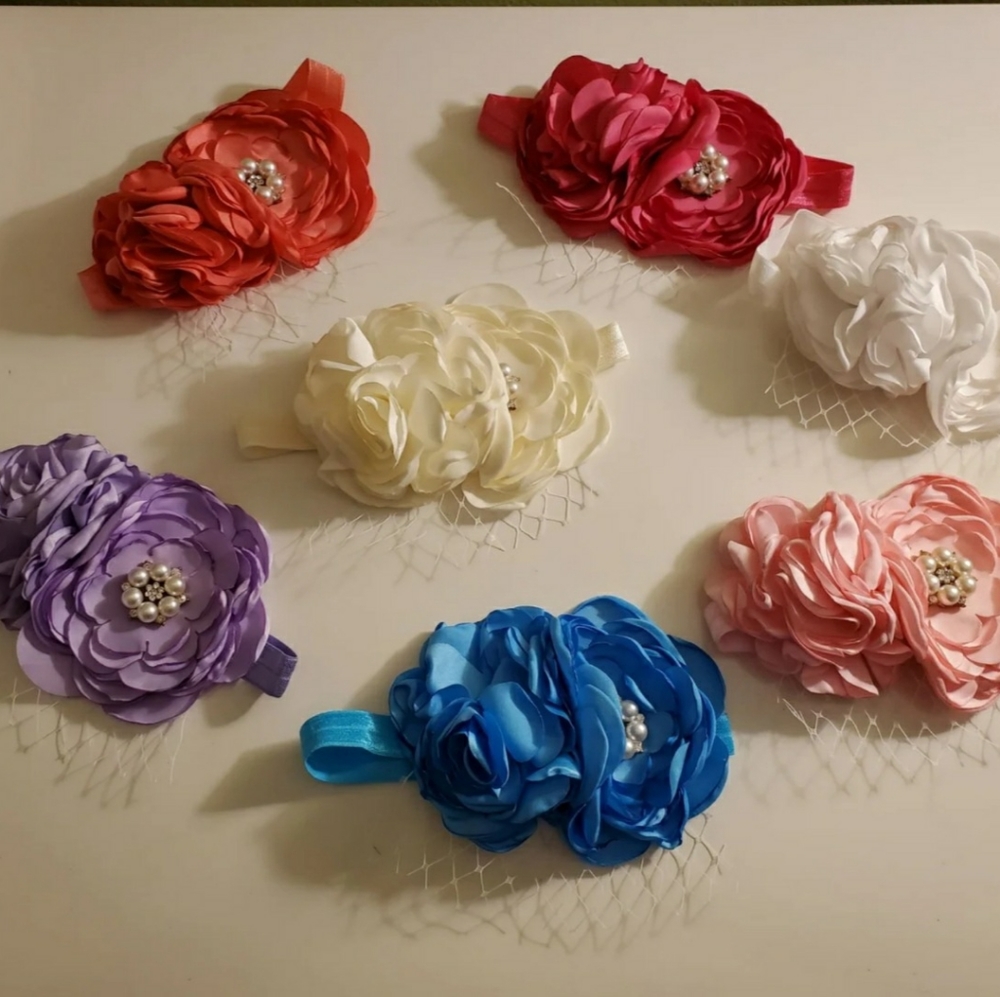 7 Headband w/Satin Flowers /Lace/Pearl